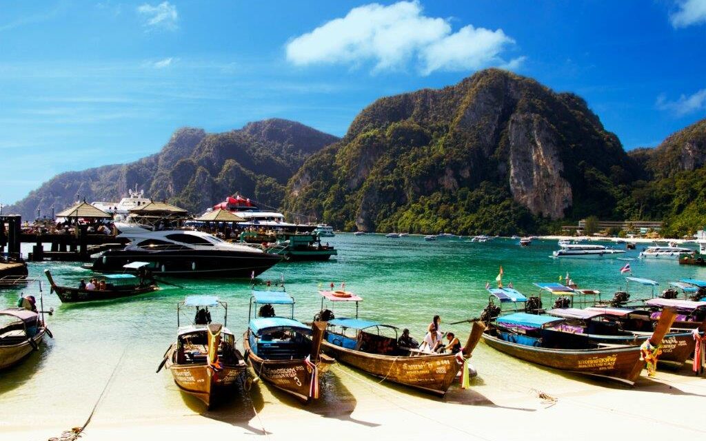 Thailand Travel Guide: Cities, Islands, Food & Culture