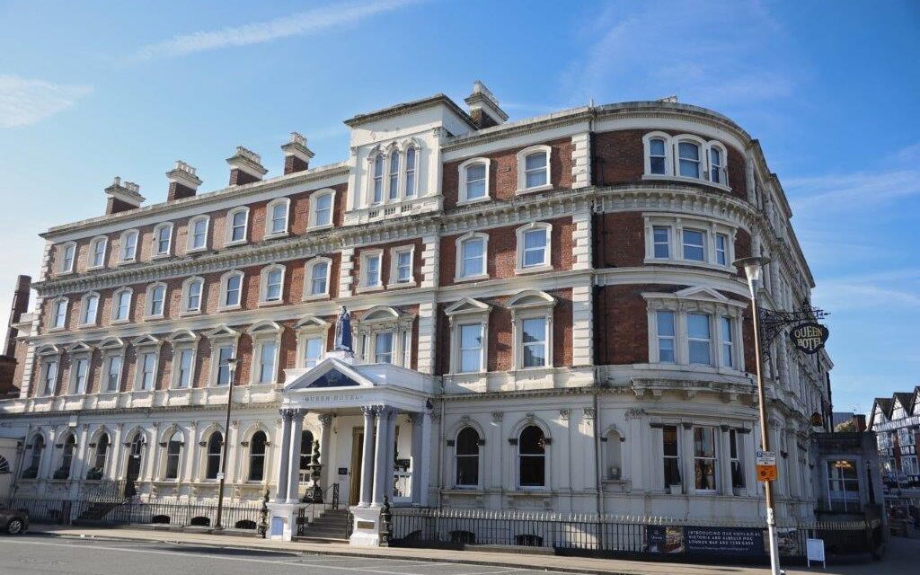 The Queen at Chester: A Regal Stay in the Heart of Historic Chester