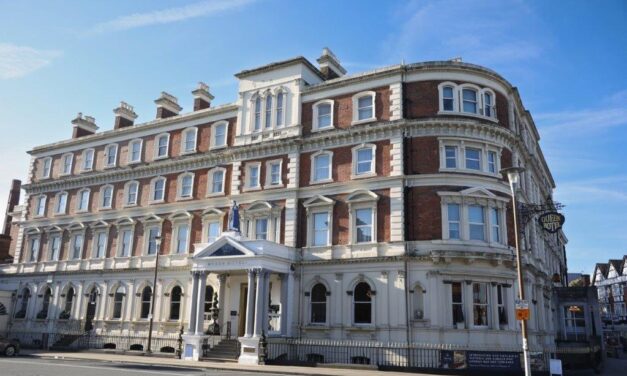 The Queen at Chester: A Regal Stay in the Heart of Historic Chester